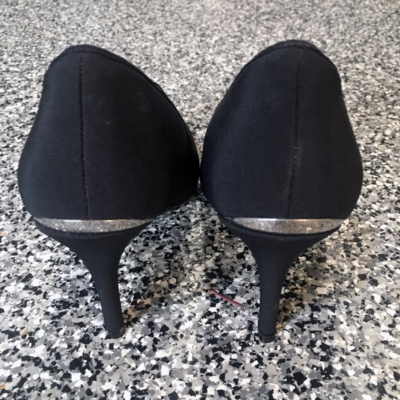 Calvin Klein ✦ Unused 3" High Heels Black Stiletto Pumps (size 6) - Picture 2 of 8